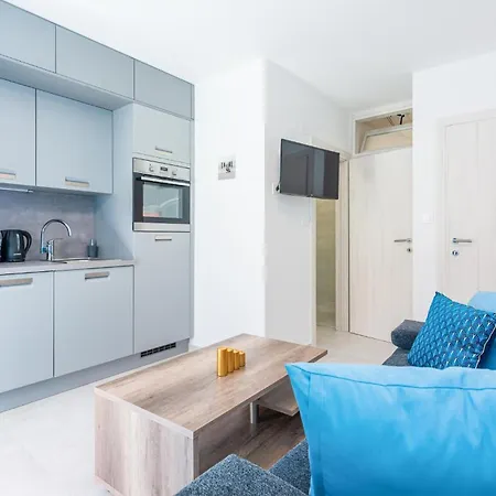 Beautiful In With Kitchen